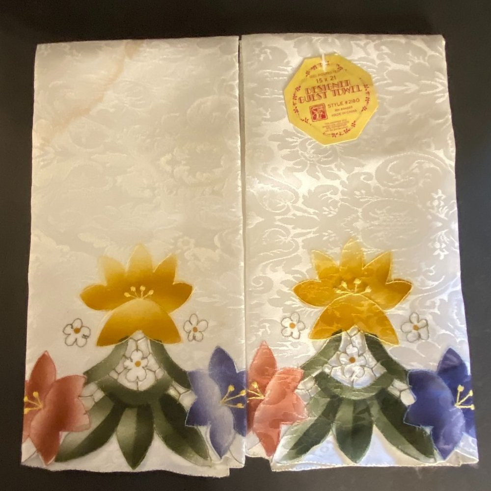Floral Embroidered Designer Guest Towels